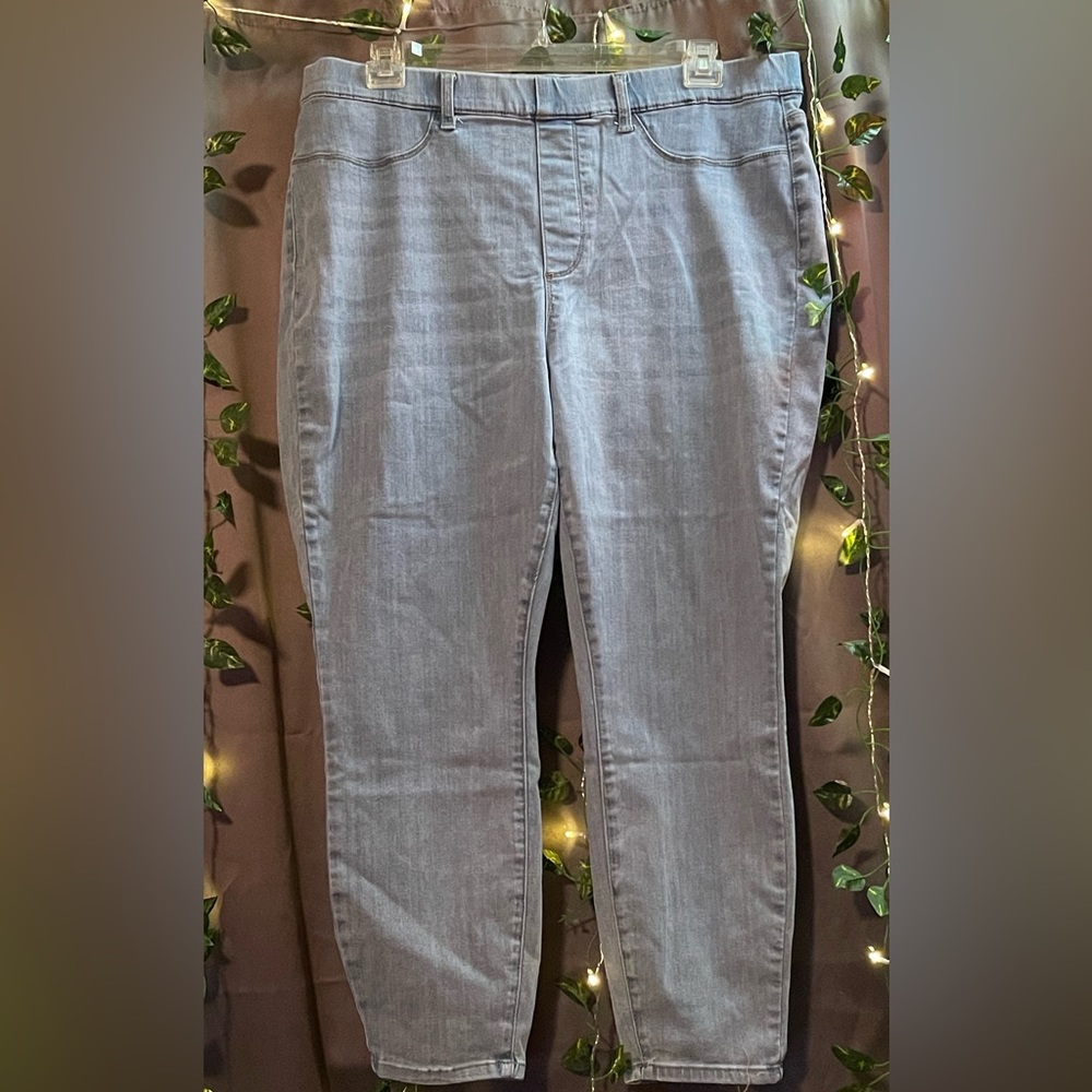 Judy Blue || Skinny Fit Jeggings